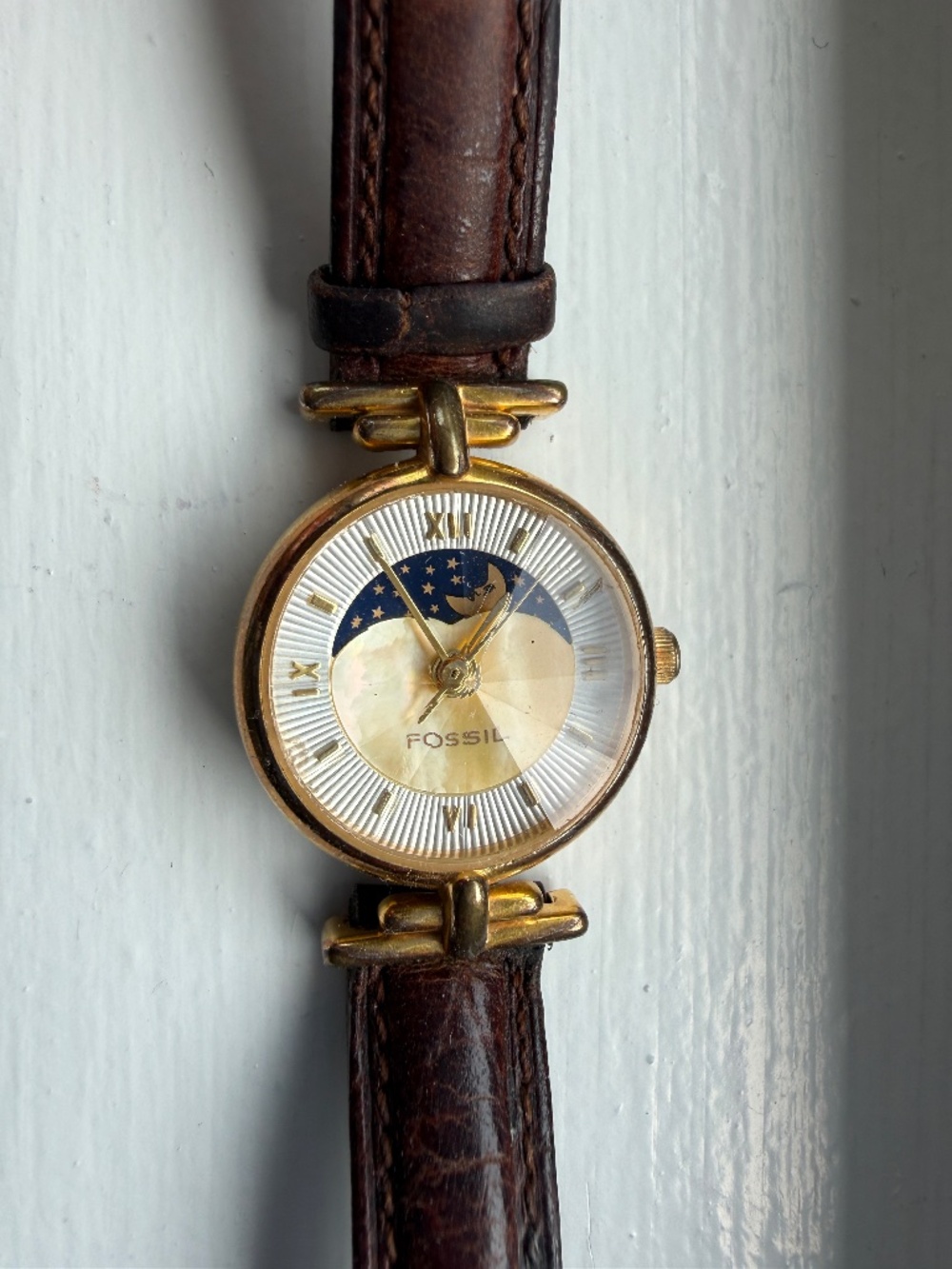 Vintage Fossil Mother of Pearl Moon Phase Celestial Watch - RARE - from 1993